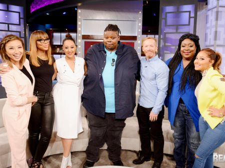 jumoke on friday fitness show along with six other people 